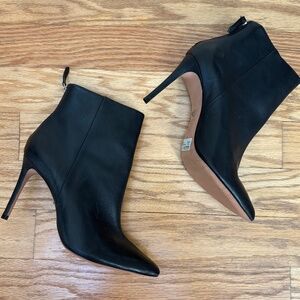 NWT Schutz Michela Black Leather Bootie size 10